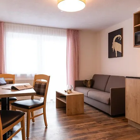 Pitztal Living Aparthotel 3*