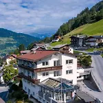 Apart-hotel Pitztal Living