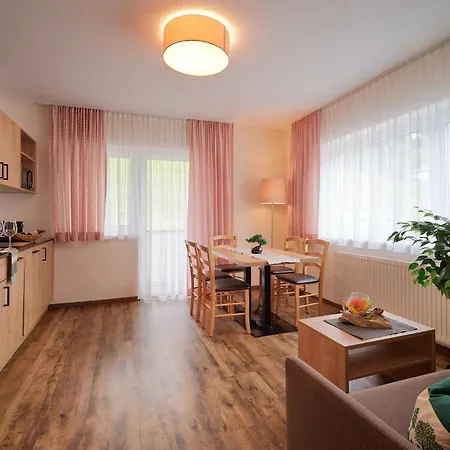 Lägenhetshotell Pitztal Living 3*